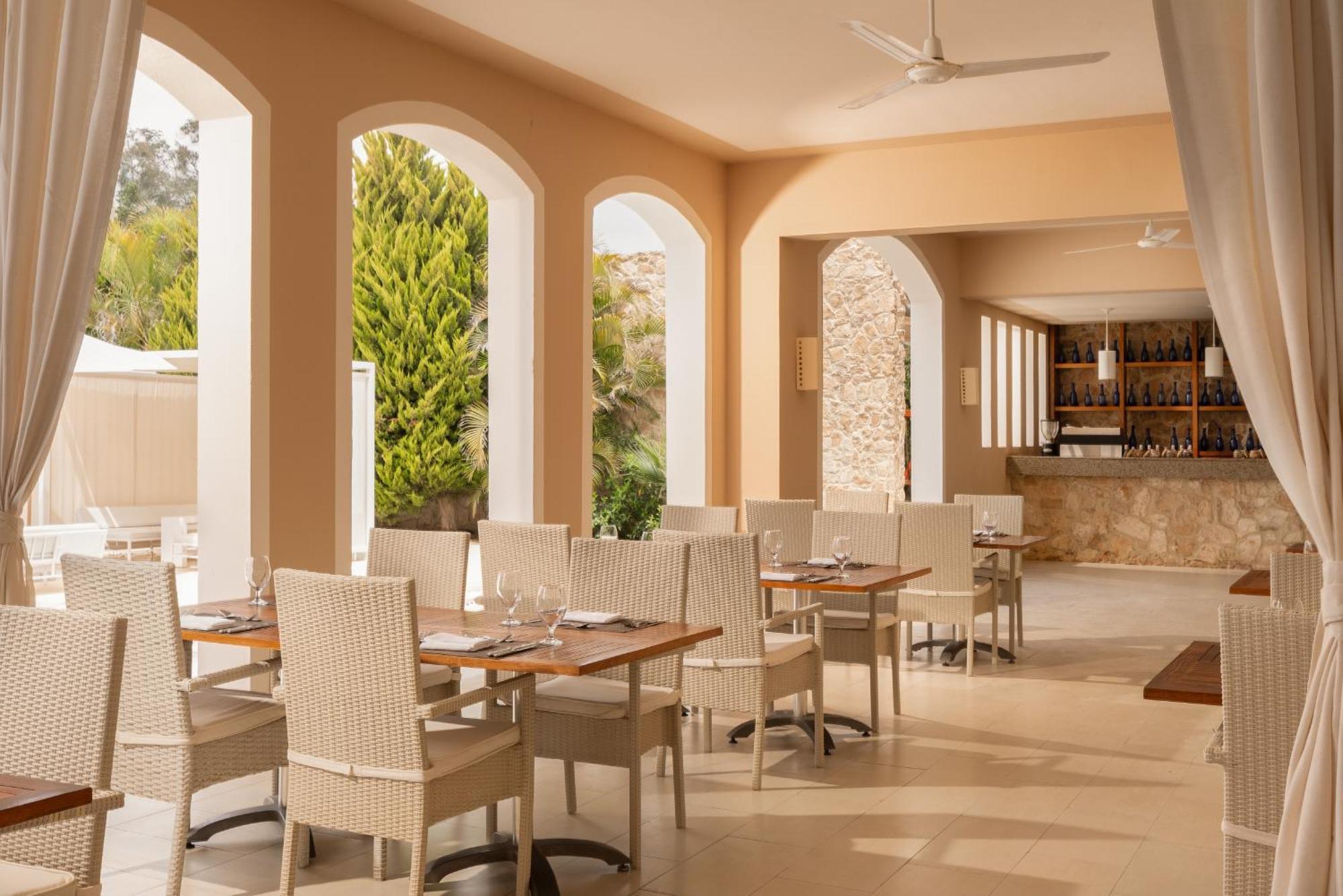 Jaz Neo Almazino, Almaza Bay Hotel Majid Abu Zayd Exterior photo